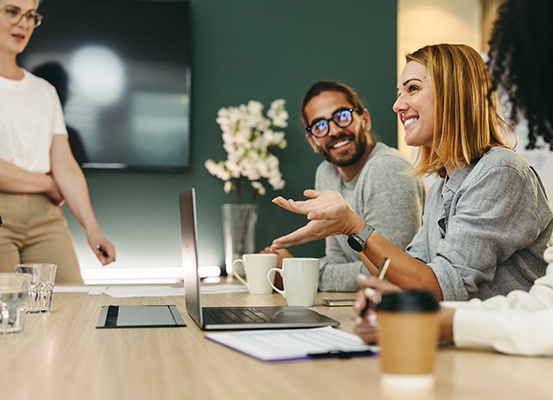 Unternehmen mit Grünfläche